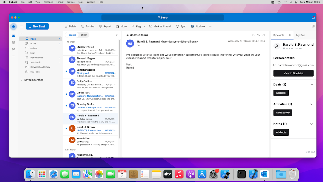 Screenshot of the Pipelook add-in using Outlook for Mac